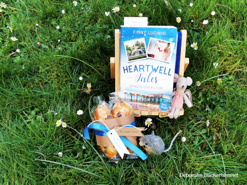 Heartwell Tales mit den passenden Milchbrötchen aus Finny Ludwigs Bloggerpäckchen.