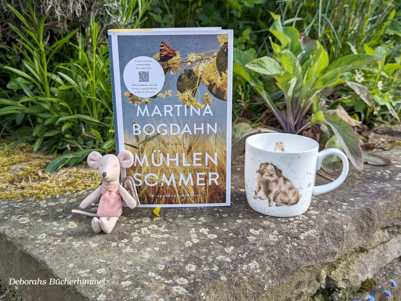"Mühlensommer" von Martina Bogdahn mit passender Deko im Garten
