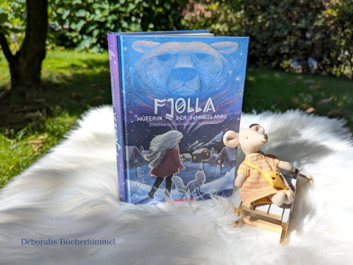 "Fjolla - Hüterin der Schneelande" von Kristina Scharmacher-Schreiber mit Blogmaus.